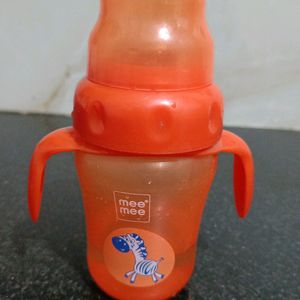 Mee Me Water Sipper