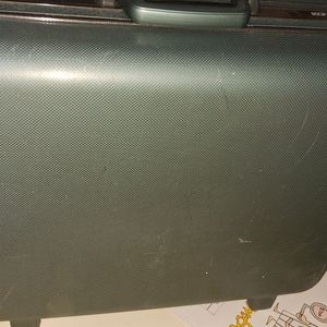 Vip Aleza Suitcase