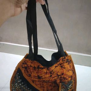 Handbag