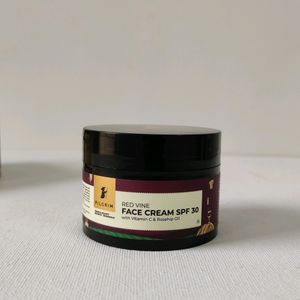 Pilgrim Red Wine Face Cream