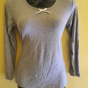 Full Sleeve Grey Top