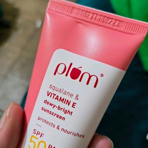 Plum Squalane & Vitamin E Sunscreen SPF 50