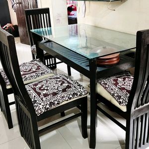 Dinning Table