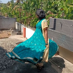 🦚Peacock Blue Wrap Gown With Golden Border