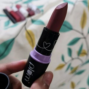 Plum Goodness Matterific Lipstick Jollywood