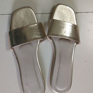 Ajio New Sandals