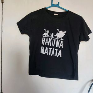 Hakuna Ma Tata Crop Top