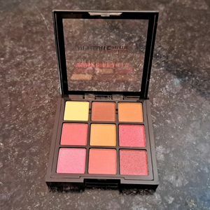 Swiss Beauty Ultimate Eyeshadow Palette