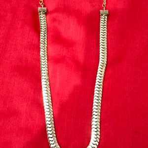 Long Neck Piece With Earing