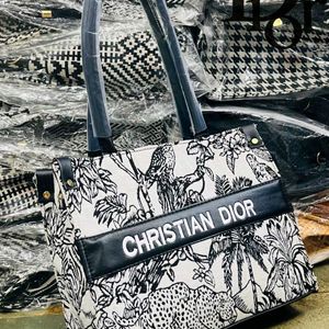 CHRISTIAN DIOR NEW ARRIVAL 💍