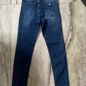 Blue skinny fit jeans