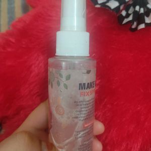 Waterproof Make up Spray