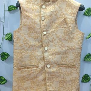 Man ethnic jacket partyware