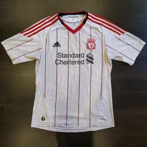 Adidas Liverpool 2010/11 Home Football Jersey