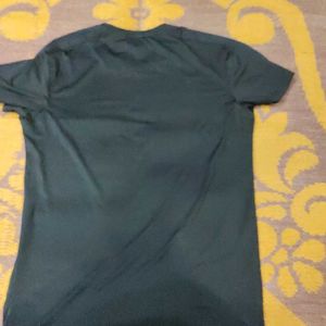 L Size Sports T-shirt