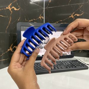 Hair Claws (Pack Of 2)