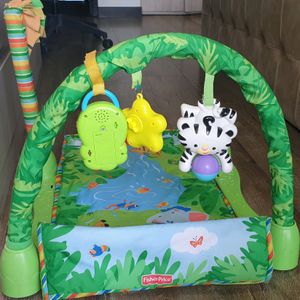 FisherPrice Baby playmat Jungle Theme Gym