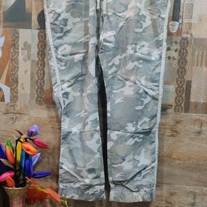 Camouflage Joggers 36 Size