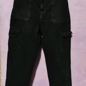 Black Cargo Jeans