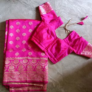 Saree With Blouse