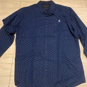 Sisley branded slim fit shirt