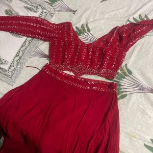 Red Lehnga Chuni