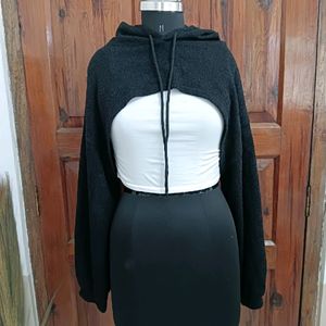 Crop Hooded Sweater ( Reserved)