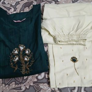 Kurti Set Same Two Pieces Color Different