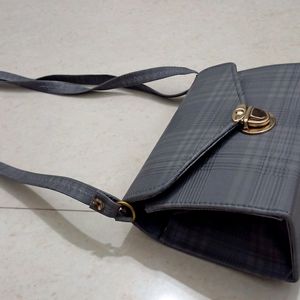 Sling bag