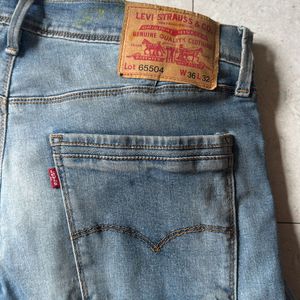 Levi’s Jeans