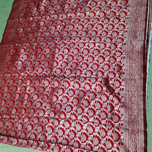 Red Colour Pure Banarasi Silk Saree