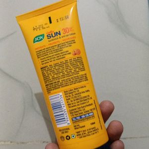 *Combo Offer *JOY Sunscreen And Colgate Maxfresh