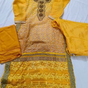 HALDI OUTFIT