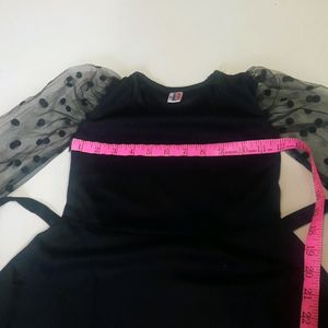 New Girls Dress With Net Sleeves