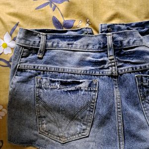 Korean Shorts Waist 30