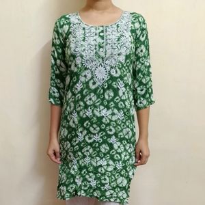 green white kurti