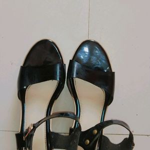 3.5 Inch Black Heels