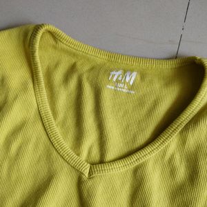 H&M Ribbed Lime Crop Top 🍋