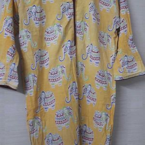 2 Kurtas-1 yellow,1 white base with small prints