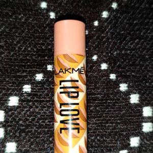 LAKME Lip Love "CARAMEL" 22Hr Moisturize Spf 15