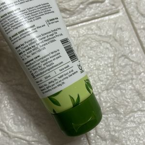 Plum Green tea face wash