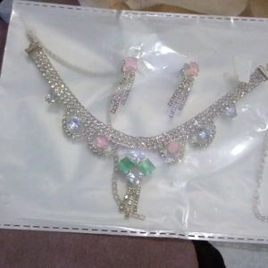 Diamond Neckless +Earing