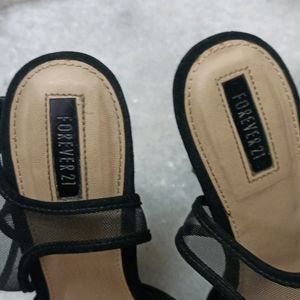 Forever 21 black Siteletoes