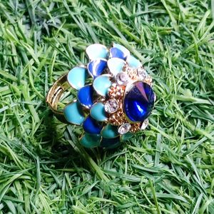 Blue Daimond Stone & Flower Ring