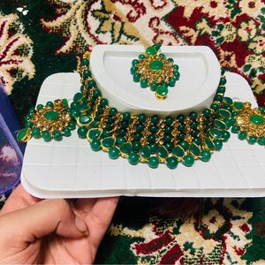 B'ful Jewellery Set. Price Negotiable