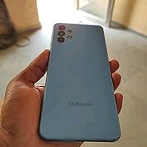 Samsung Galaxy M32 5g (Sky Blue)