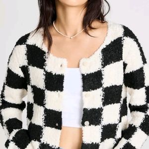 Checked Knit Crop Cardigan