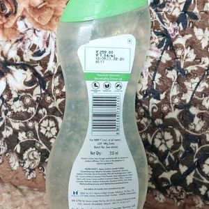 Parachute Advansed Rejuvenating Shower Gel