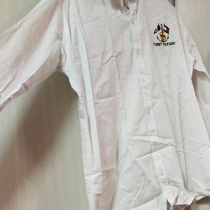 White Xl Size Shirt With Full Sleeves