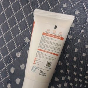 Sunscreen Men-small White Zinc